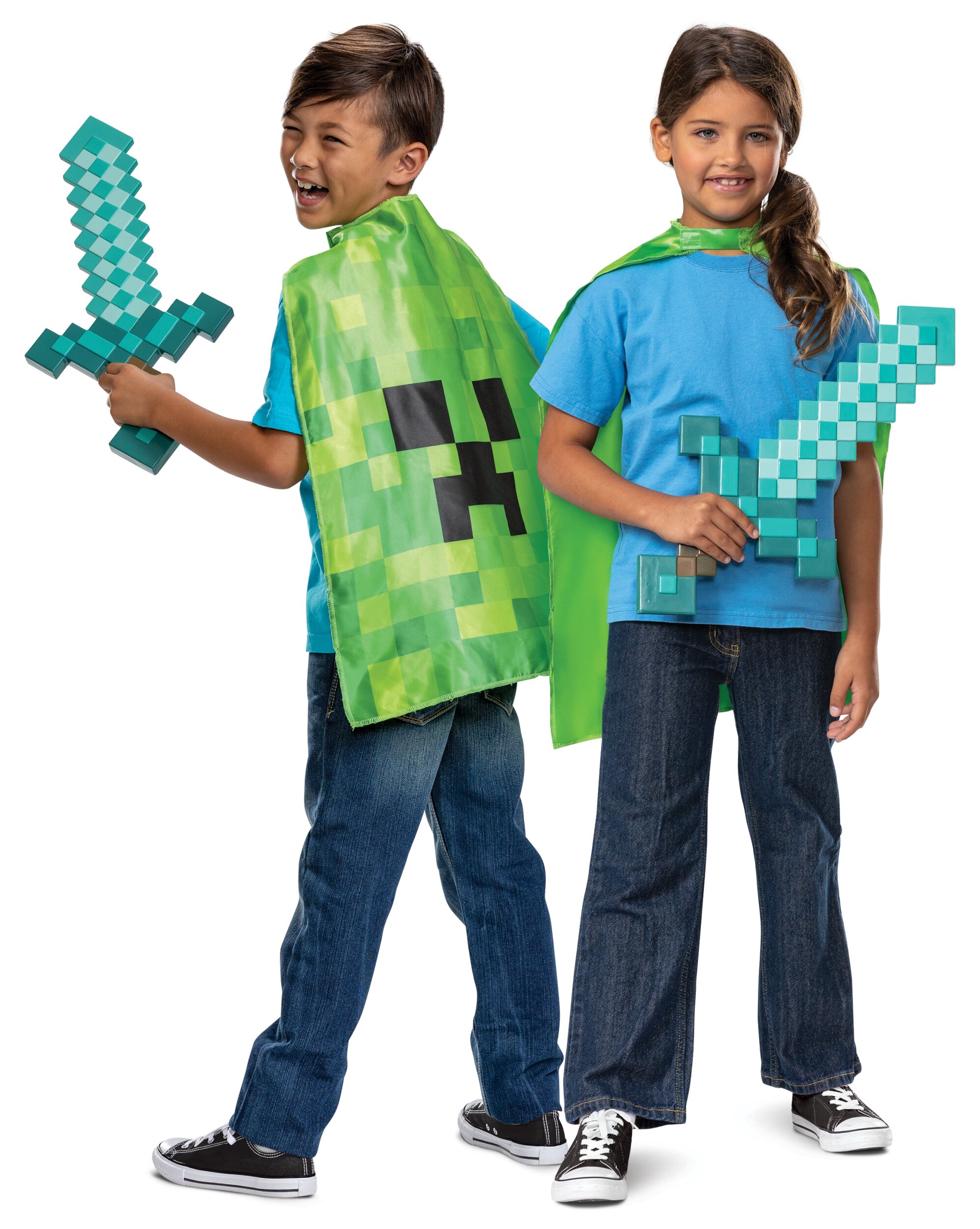 Minecraft Sword & Cape Set